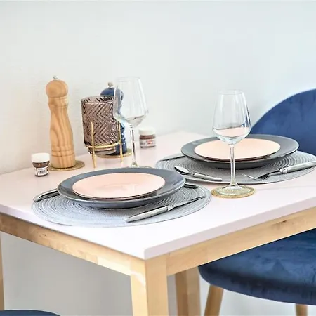 Apartamento Le Glamour *studio *parking Prive* *wifi*calme*